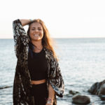Rachel "Yoga Girl" Bråthen ler mot kameran